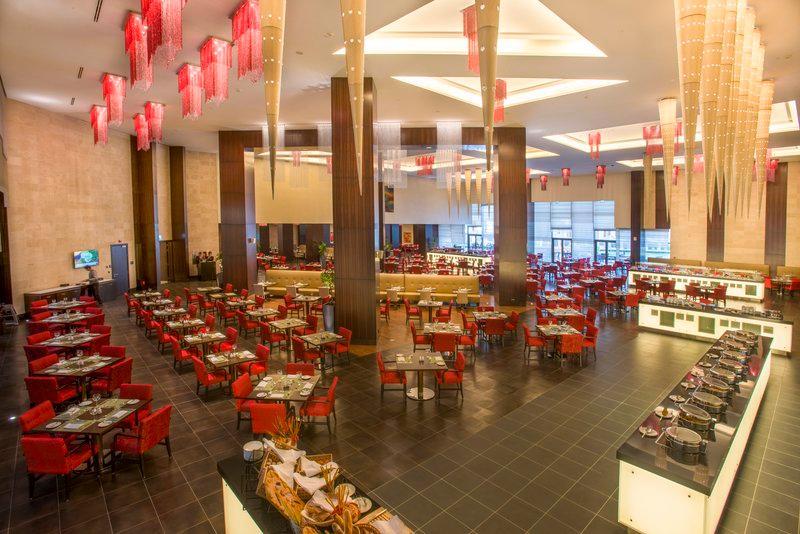 Crowne Plaza Riyadh - Rdc Hotel & Convention By Ihg Exterior foto The restaurant