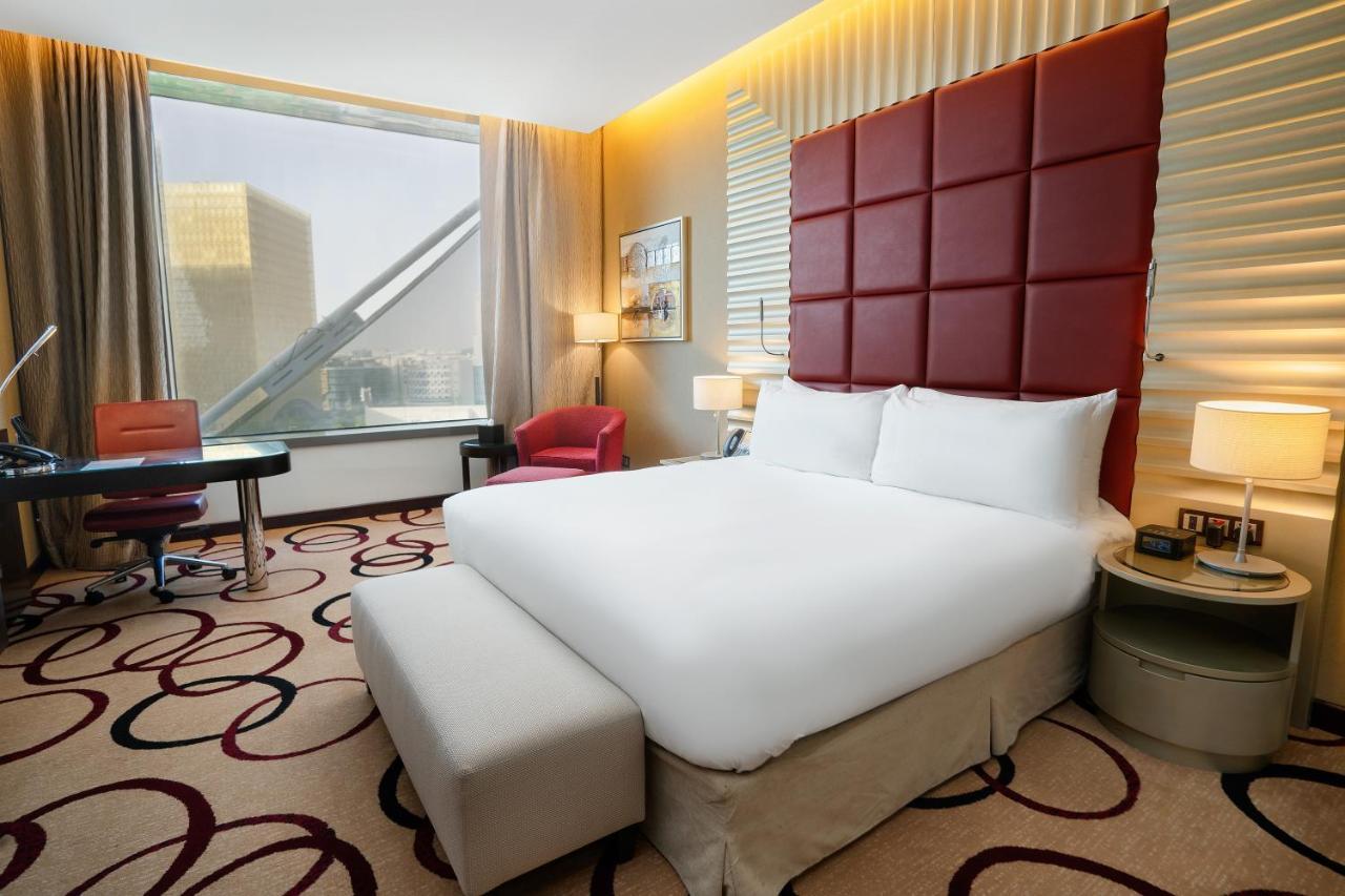 Crowne Plaza Riyadh - Rdc Hotel & Convention By Ihg Exterior foto Deluxe room