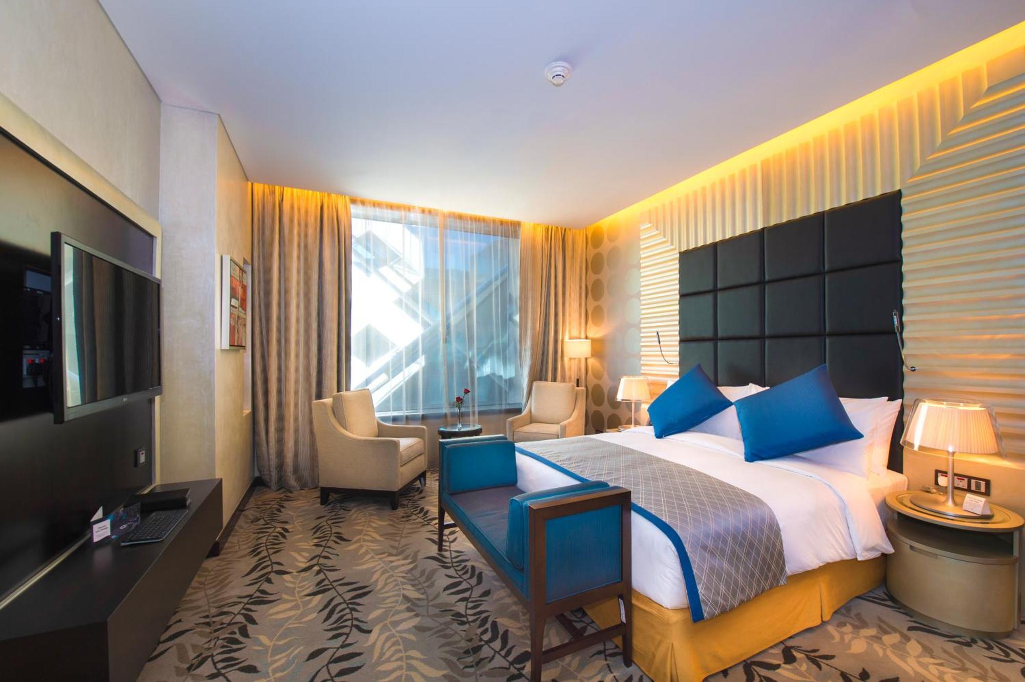 Crowne Plaza Riyadh - Rdc Hotel & Convention By Ihg Exterior foto Deluxe room